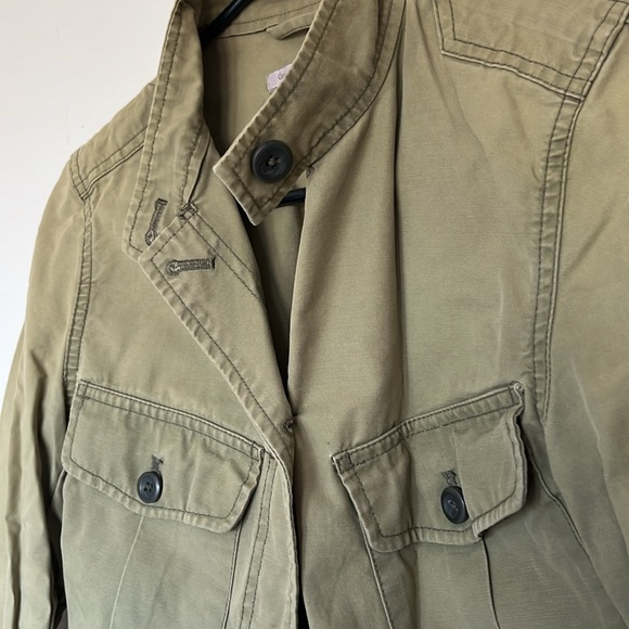 Gap jacket. - Picture 7 of 7